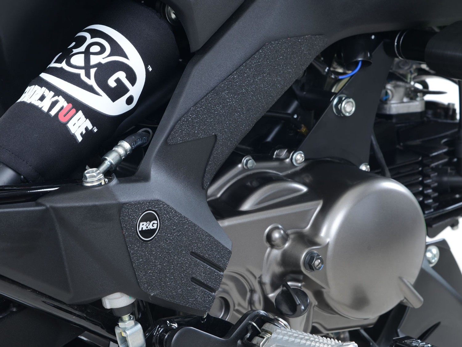 R&G Racing Boot Guard 4-Piece (frame-mounted) for Kawasaki Z 125 '16-'22 R&G Racing Boot Guard 4-Piece (frame-mounted) for Kawasaki Z 125 '16-'22